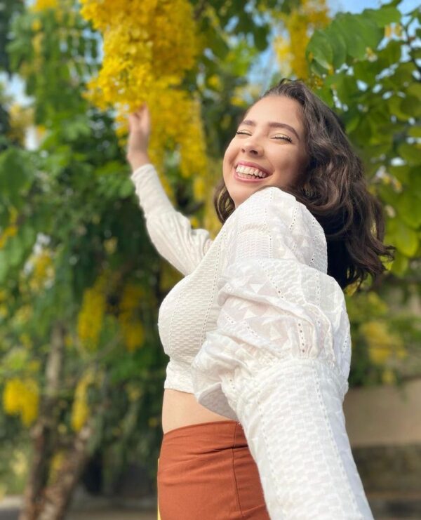 Cropped Laise