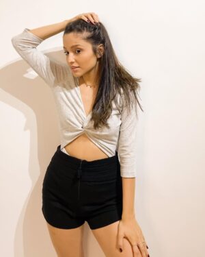 Body Canelado Cinza