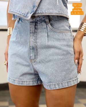 Short Livia
