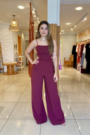 Macacão Arruda vinho