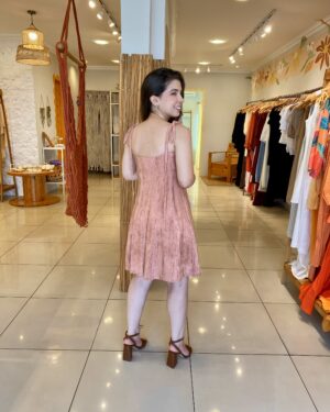 Vestido tarde terra
